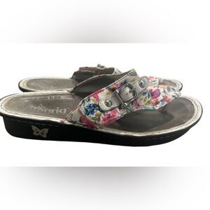 Alegria Vanessa Thong Flip Flop Sandals Size Perennial Floral White Leather